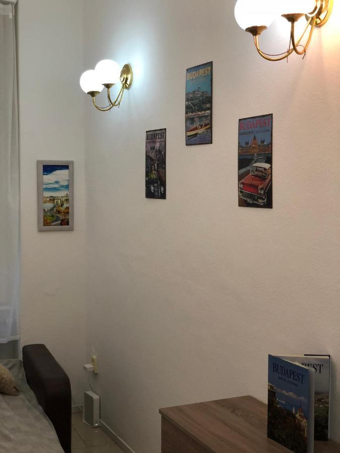 Urania Apartamento Budapeste Exterior foto